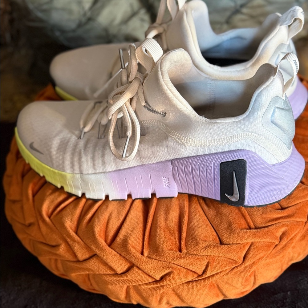Nike White and Lavender Athletic Shoes Nike Free strength shoes